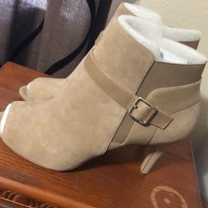Mark Fisher suede tan peep toe booties
